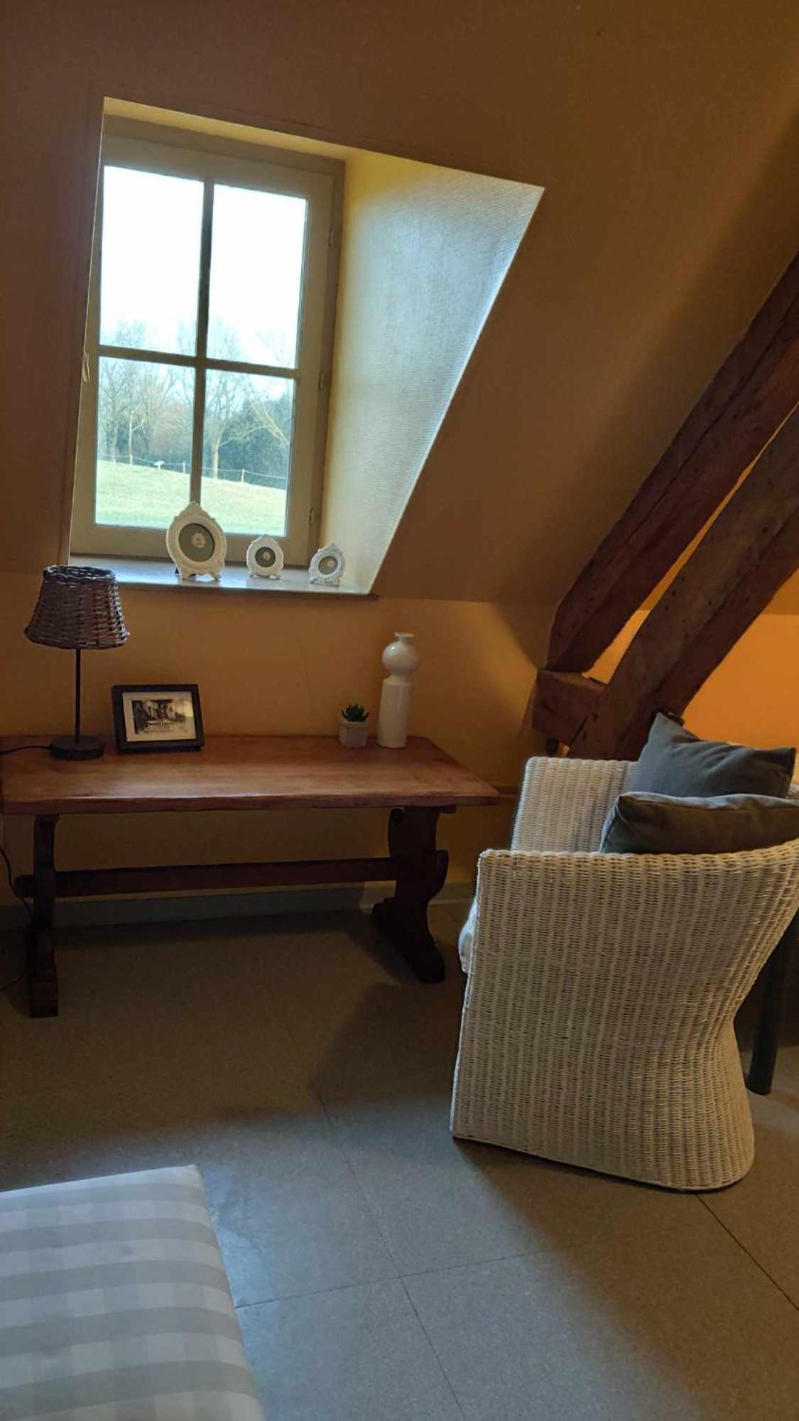 Auberge De Jeunesse-La Hulotte Montreuil  ภายนอก รูปภาพ