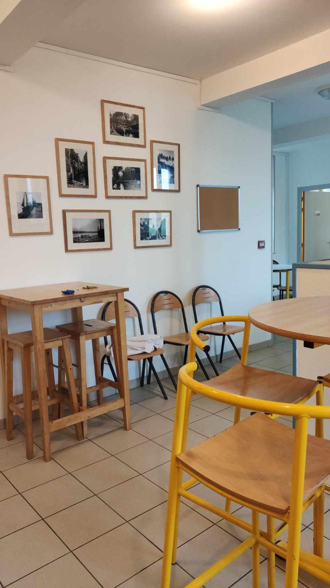 Auberge De Jeunesse-La Hulotte Montreuil  ภายนอก รูปภาพ